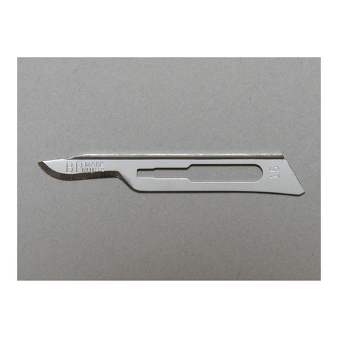 Bard-Parker Carbon Steel Blades Rib-Back Sterile #15 50/Bx, 371115